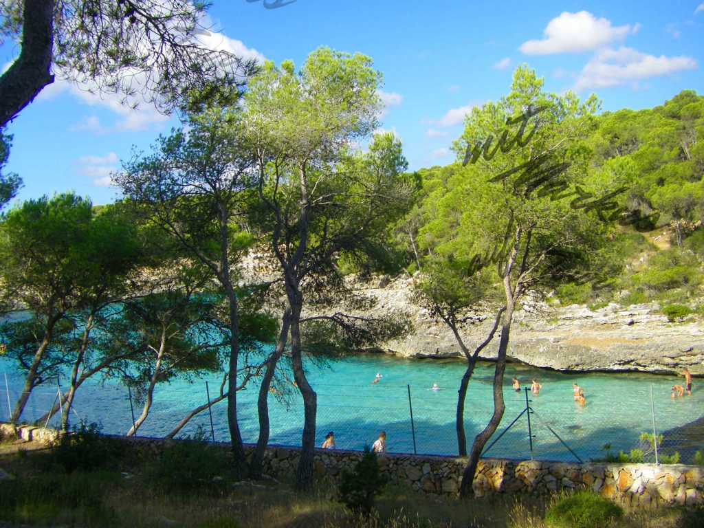 Cala Mondrago
